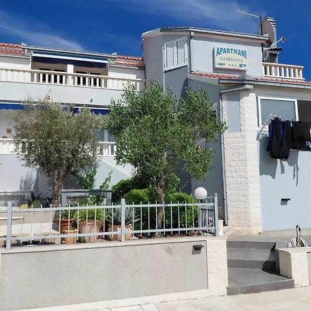 With Parking Space Cove Dolac, - 27882 Appartamento *